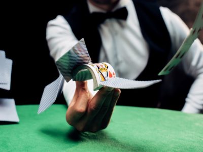 croupier dealing cards correctly